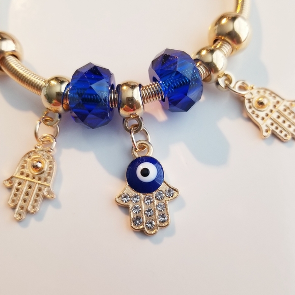 Hamsa Hand Evil Eye Charm Blue Gold Bracelet New - Picture 6 of 8
